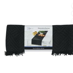 NWT! Woven Diamond Table Runner - 14"x72"